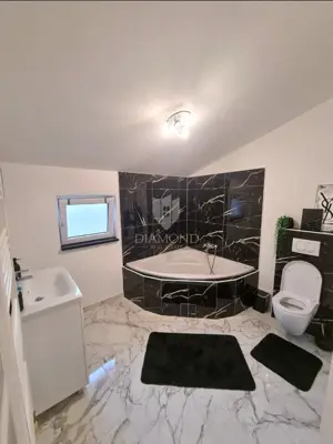 Apartment 88 m², Viškovo - 2 rooms and separate studio apartment - 12
