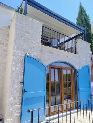 Kuća 115 m², Buje - panoramski pogled i bazen - 2