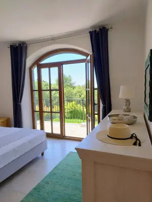 Kuća 115 m², Buje - panoramski pogled i bazen - 16