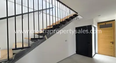 Haus, Šibenik, 198 m², 600 000 € - 6