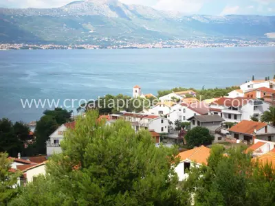 Land, Trogir, 3 356 m², 503 400 € - 2