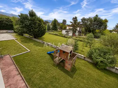 GROBNIK, DRAŽICE | Stan u mirnom okruženju - 10