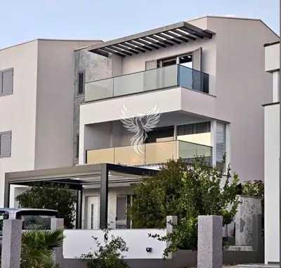 House for sale in Vodice, 152,4 m²