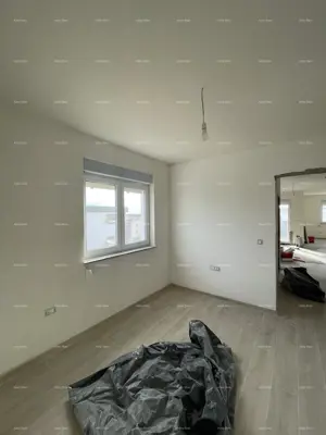 Prodaje se kuća sa tri stana, u Medulinu - 5