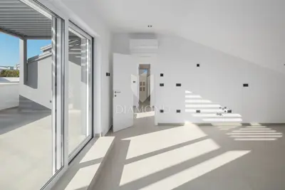 Rovinj, apartment in a prime location with sea view - 15