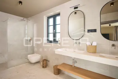 Villa 320 m², Poreč surroundings, sea view - 20