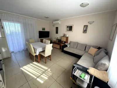 Stan 96 m², Ližnjan - prizemlje s vrtom - 2