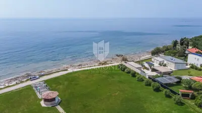 Građevinsko zemljište 500 m², Lovrečica, 50 m od mora - 3