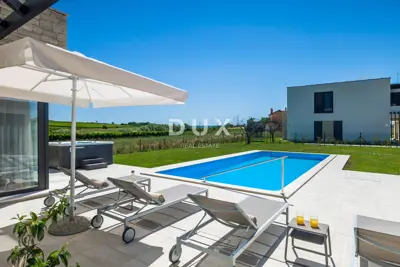 Villa 274 m², Brtonigla - pool, jacuzzi and summer kitchen - 16