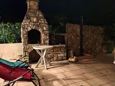 Terraced house, Zambratija, 159 m², 350 m from the sea