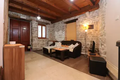 Steinhaus 124 m², Gračišće - renoviert und in Reihe - 6