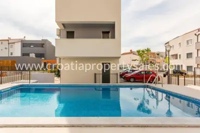 Apartment, Split, 161 m², 3-room, 590 000 €