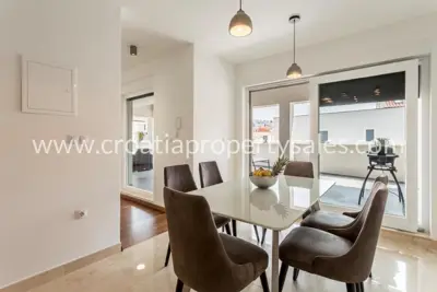 Apartment, Split, 161 m², 3-room, 590 000 € - 12