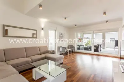 Apartment, Split, 161 m², 3-room, 590 000 € - 3