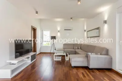 Apartment, Split, 161 m², 3-room, 590 000 € - 4