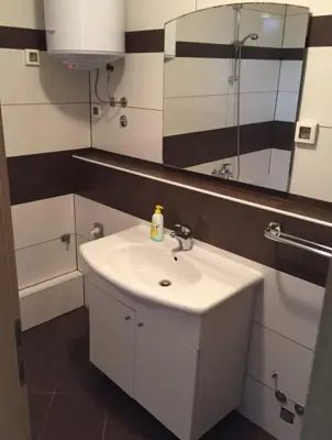 Apartment in Funtana, ground floor, 700 m from the sea and quiet street - 6