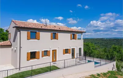 House for sale in Buje, 150 m² - 16