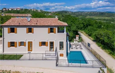 House for sale in Buje, 150 m² - 15
