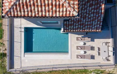 House for sale in Buje, 150 m² - 8