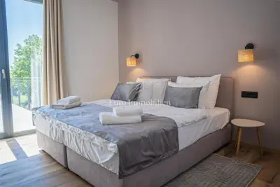 Haus zum Kauf in Višnjan, 377 m² - 21