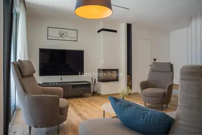 Haus zum Kauf in Višnjan, 377 m² - 13