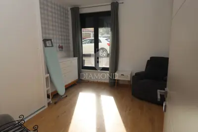 Stan, dvoetažni, Pješčana Uvala - prvi red do mora - 6
