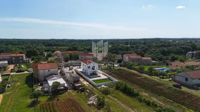 House for sale in Svetvinčenat, 160 m² - 11