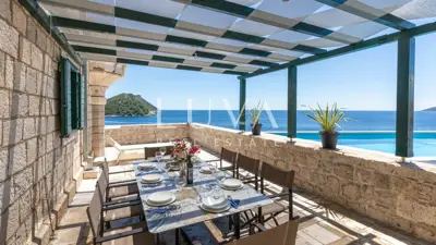 Unique holiday home on a deserted island, investment opportunity - 16