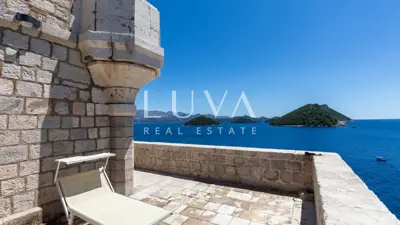Unique holiday home on a deserted island, investment opportunity - 17