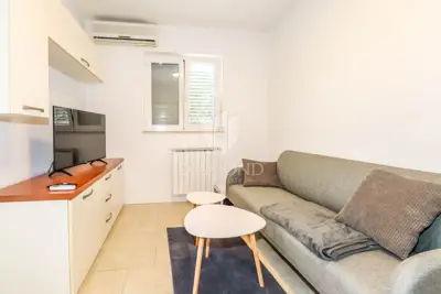 Rovinj surroundings, estate 1,600 m² with two houses and an auxiliary building - 15