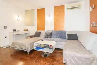 Rovinj surroundings, estate 1,600 m² with two houses and an auxiliary building - 8