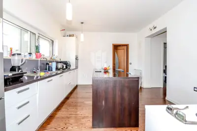 Rovinj surroundings, estate 1,600 m² with two houses and an auxiliary building - 5