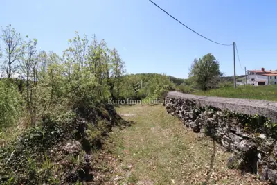 Građevinsko zemlijšte s dozvolom, Grožnjan - 16