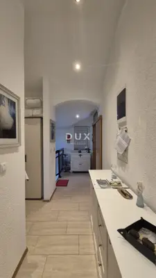 Haus 251 m², Maslenica - 3 Wohneinheiten, Meerblick - 14