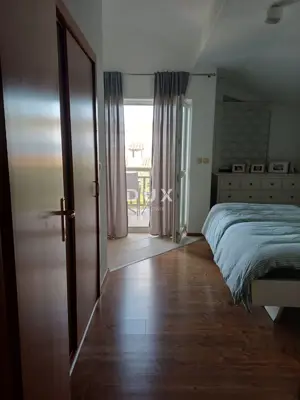 Haus 251 m², Maslenica - 3 Wohneinheiten, Meerblick - 18