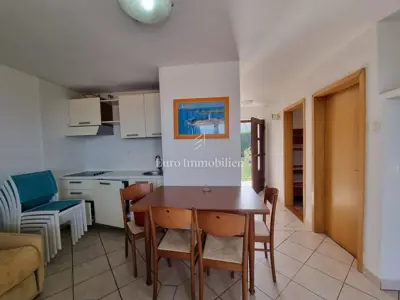 Kuća na moru s dva apartmana, 100 m od plaža - 17
