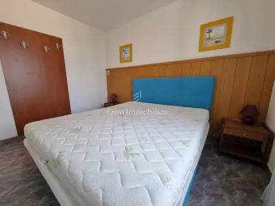 Kuća na moru s dva apartmana, 100 m od plaža - 20