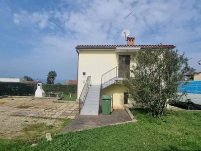 Kuća na moru s dva apartmana, 100 m od plaža - 2