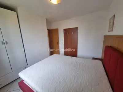 Kuća na moru s dva apartmana, 100 m od plaža - 13