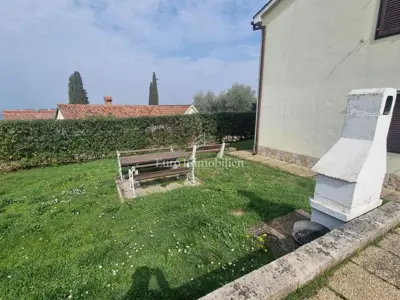 Kuća na moru s dva apartmana, 100 m od plaža - 3