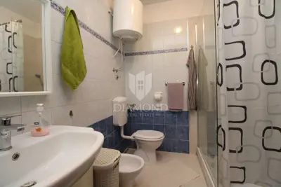Stan 77 m², Njivice - 350 m od mora - 11