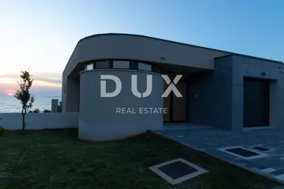 Villa 313 m², Zaton - direkt am Strand und mit Meerblick - 17