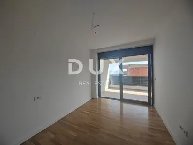 Penthouse 270 m², Krk - pool and panoramic view - 20