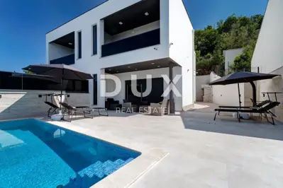 Doppelhaus 185 m², Dramalj - Pool und Meerblick