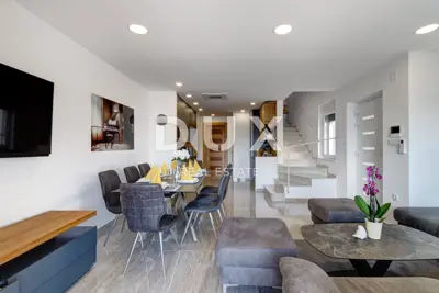Doppelhaus 185 m², Dramalj - Pool und Meerblick - 17