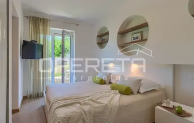 Istra, Labin, predivna kuća sa bazenom na zemljištu od 4261 m², mirna lokacija - 7