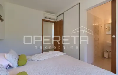 Istra, Labin, predivna kuća sa bazenom na zemljištu od 4261 m², mirna lokacija - 12