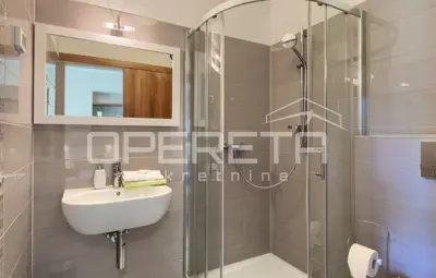 Istra, Labin, predivna kuća sa bazenom na zemljištu od 4261 m², mirna lokacija - 9
