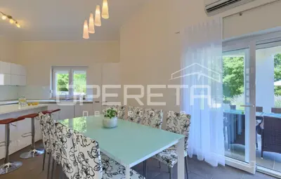 Istra, Labin, predivna kuća sa bazenom na zemljištu od 4261 m², mirna lokacija - 6