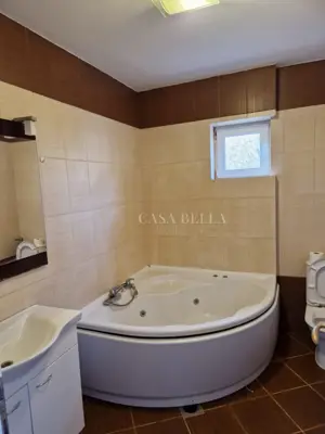 House 300 m², Maksimir - attractive location and yard - 10
